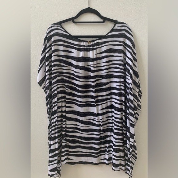 SZ SP Vix Paula Hermanny Black / White Zebra Stripe Cover-Up Kaftan - Picture 4 of 9
